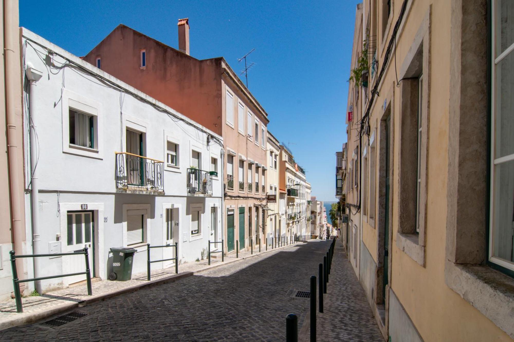 Charming & Peaceful Family Flat Appartement Lissabon Buitenkant foto